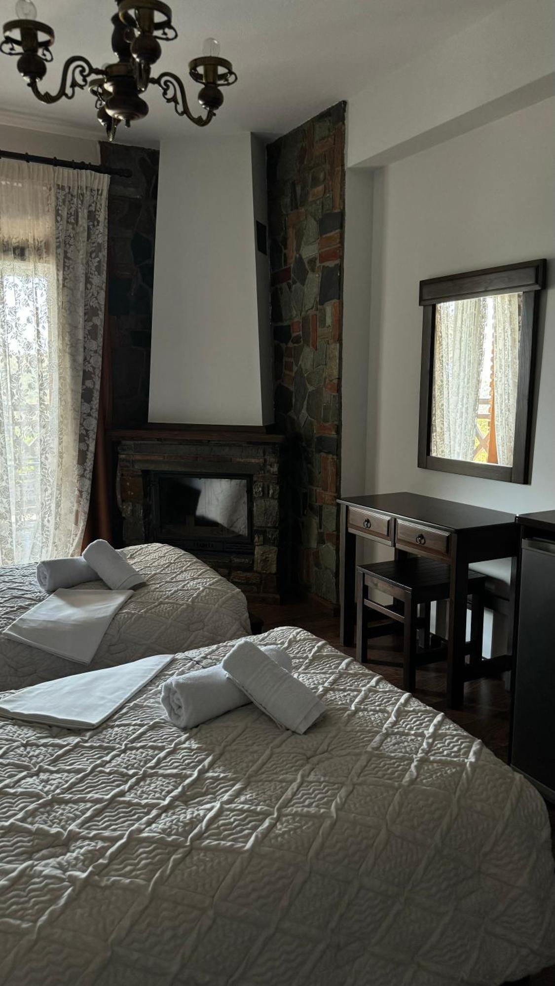 Guesthouse Kastro Edessa Eksteriør billede